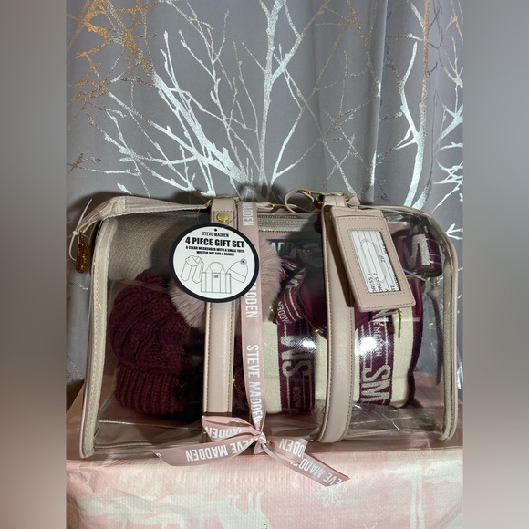 Steve Madden Bags Bnwt Steve Madden 4 Piece Duffle Gift Set Poshmark